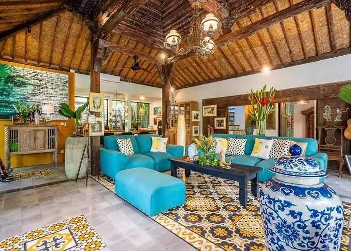 Where Art And Relaxation Meet In Tropical Paradise Villa *