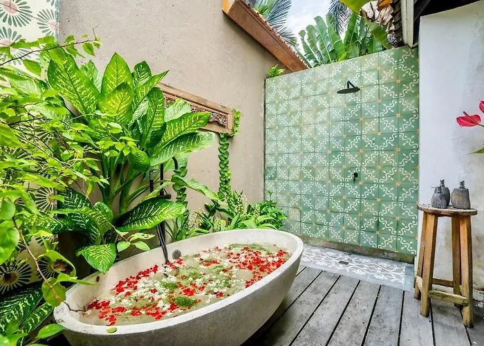 Villa Where Art And Relaxation Meet In Tropical Paradise