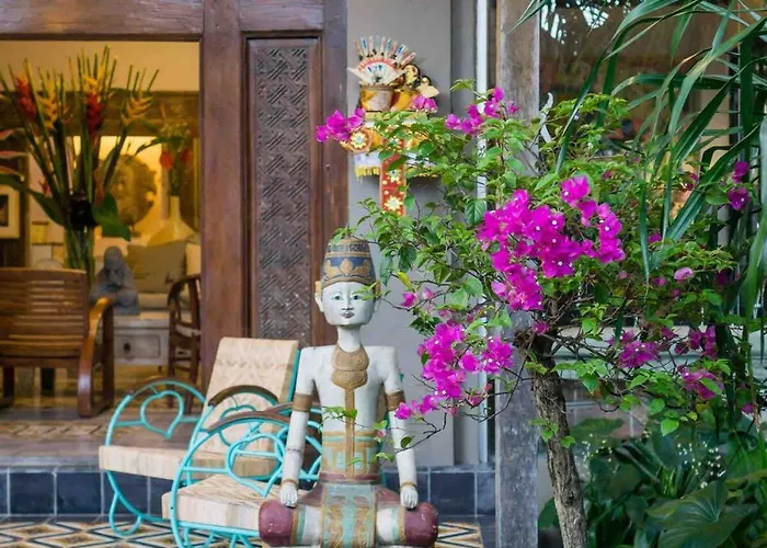 Villa Where Art And Relaxation Meet In Tropical Paradise