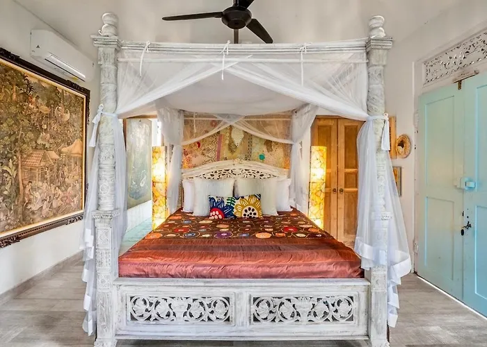 Where Art And Relaxation Meet In Tropical Paradise Villa