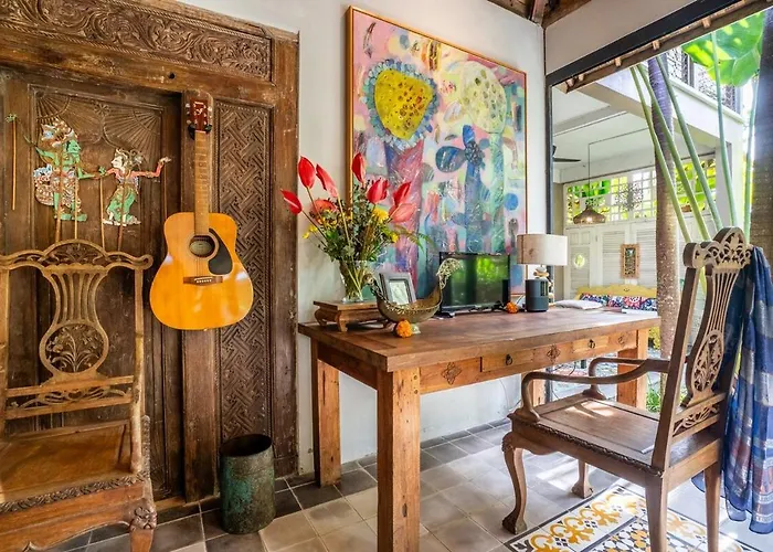 Villa Where Art And Relaxation Meet In Tropical Paradise *