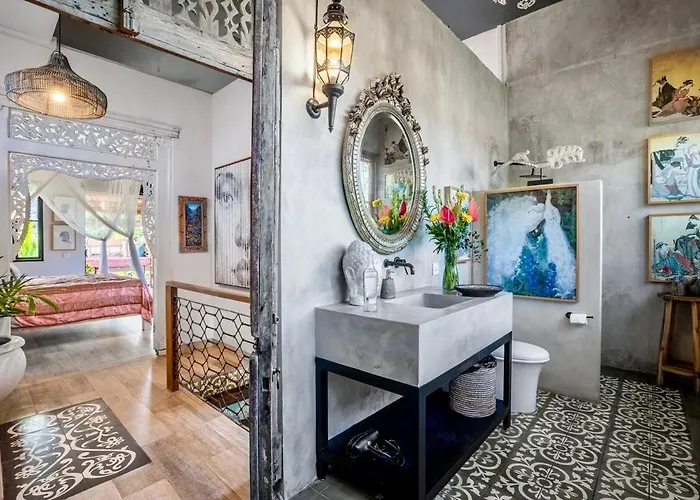 Where Art And Relaxation Meet In Tropical Paradise Villa *