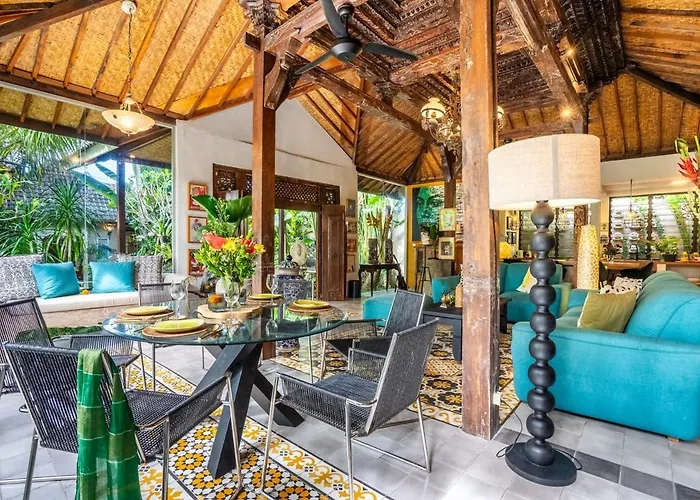 Where Art And Relaxation Meet In Tropical Paradise Villa
