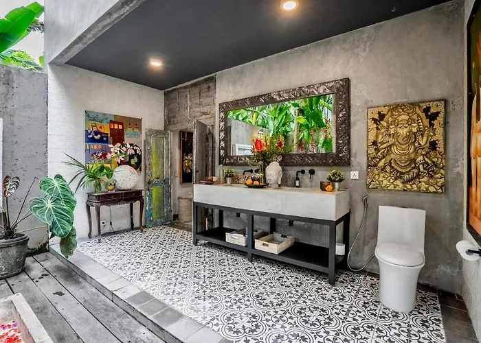 Where Art And Relaxation Meet In Tropical Paradise Villa *